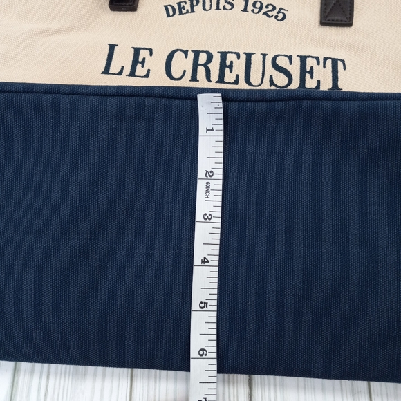 RARE Le Creuset Classic Canvas Indigo Tote Bag - Picture 11 of 12